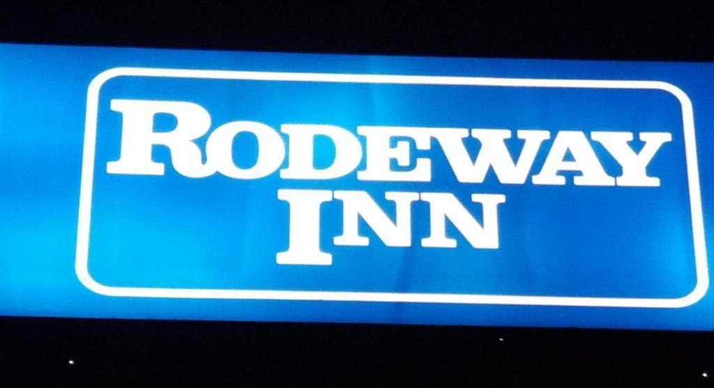 Rodeway Inn 로턴 외부 사진